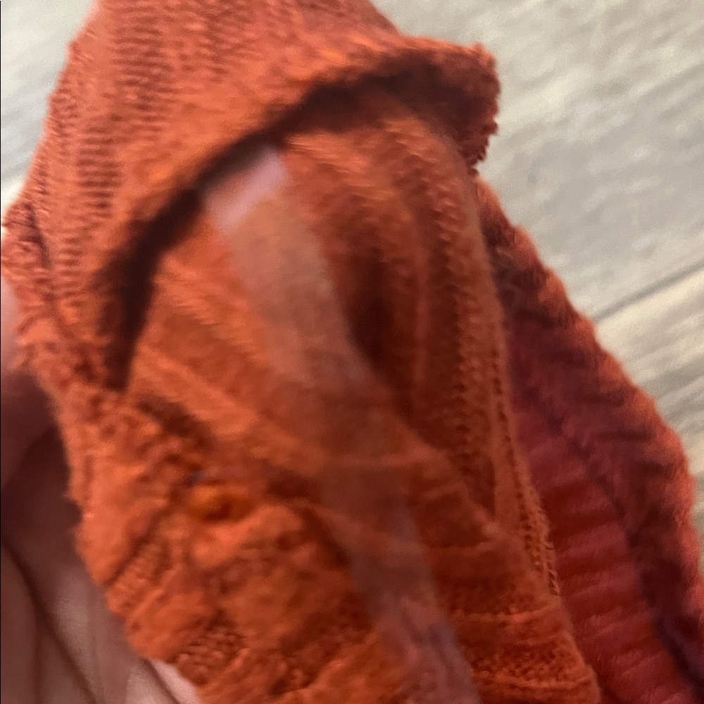 Time and Tru Rust Ribbed Knit Top - Picture 4 of 4